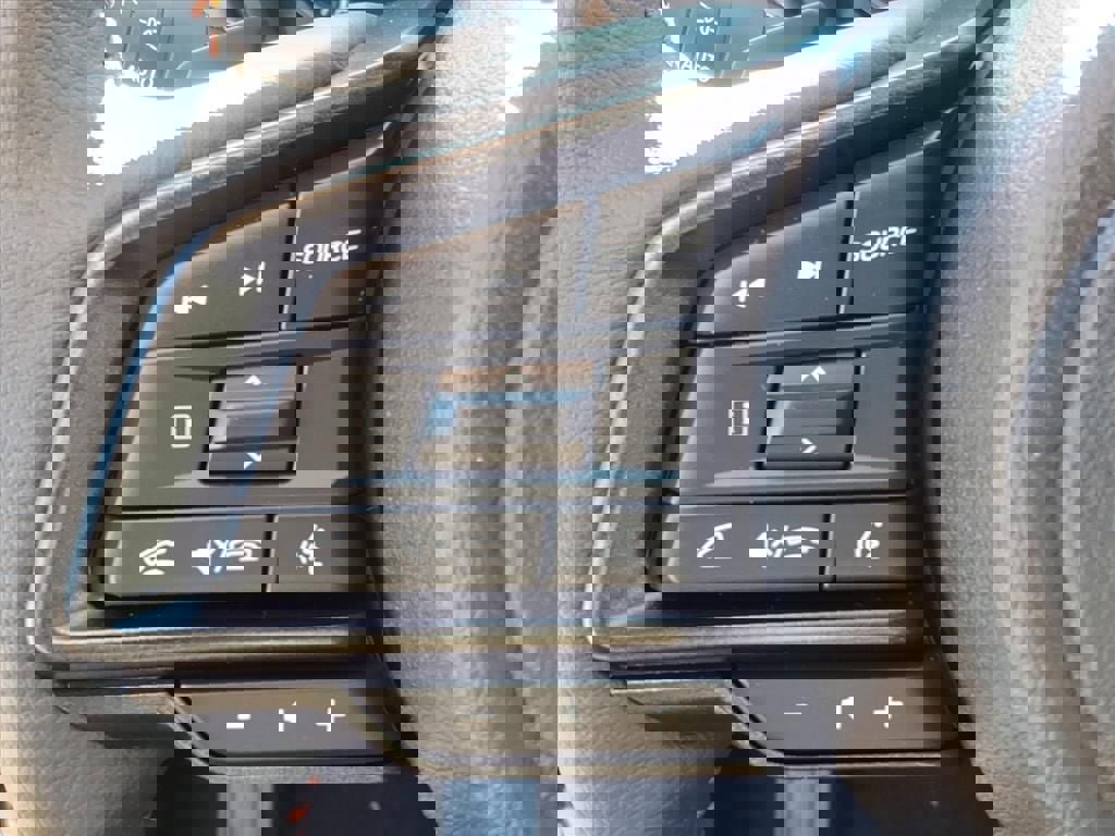 New 2026 Subaru Crosstrek 2.5i Limited w/ Crosstrek Mirror Package image 13