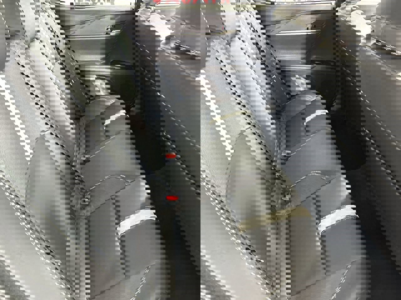 Used 2025 Toyota Camry SE image 24