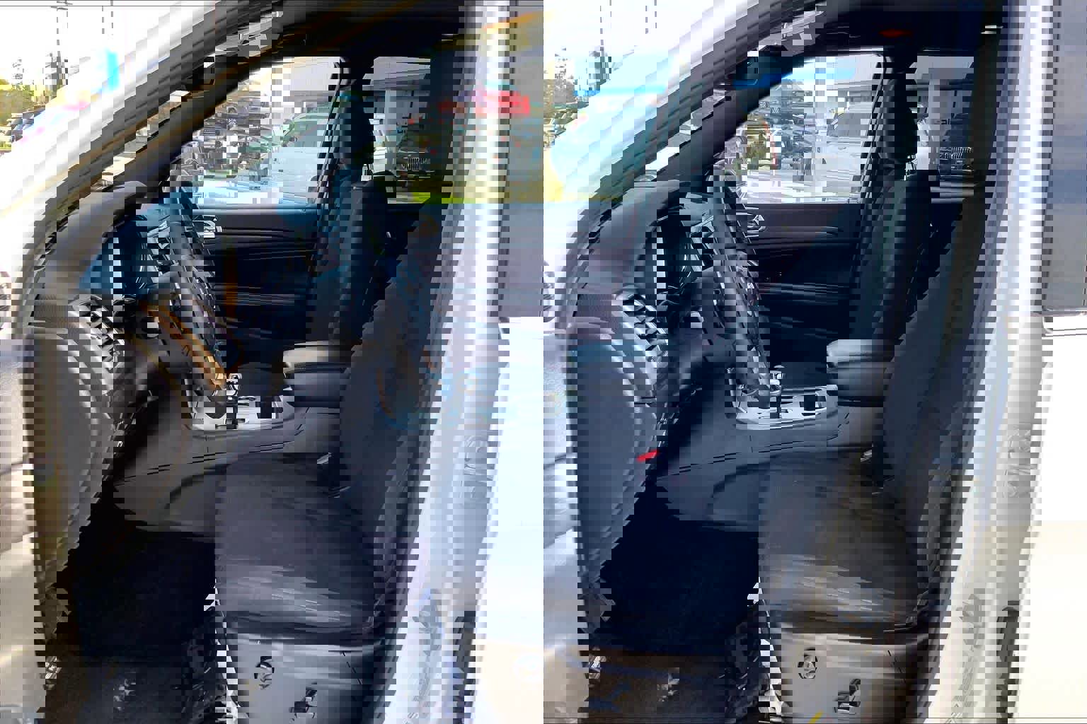 Used 2015 Jeep Grand Cherokee Laredo w/ Quick Order Package 23E image 8