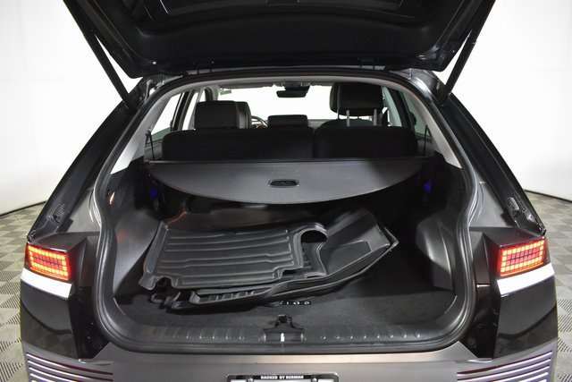 Used 2022 Hyundai Ioniq 5 Limited w/ Cargo Package image 32