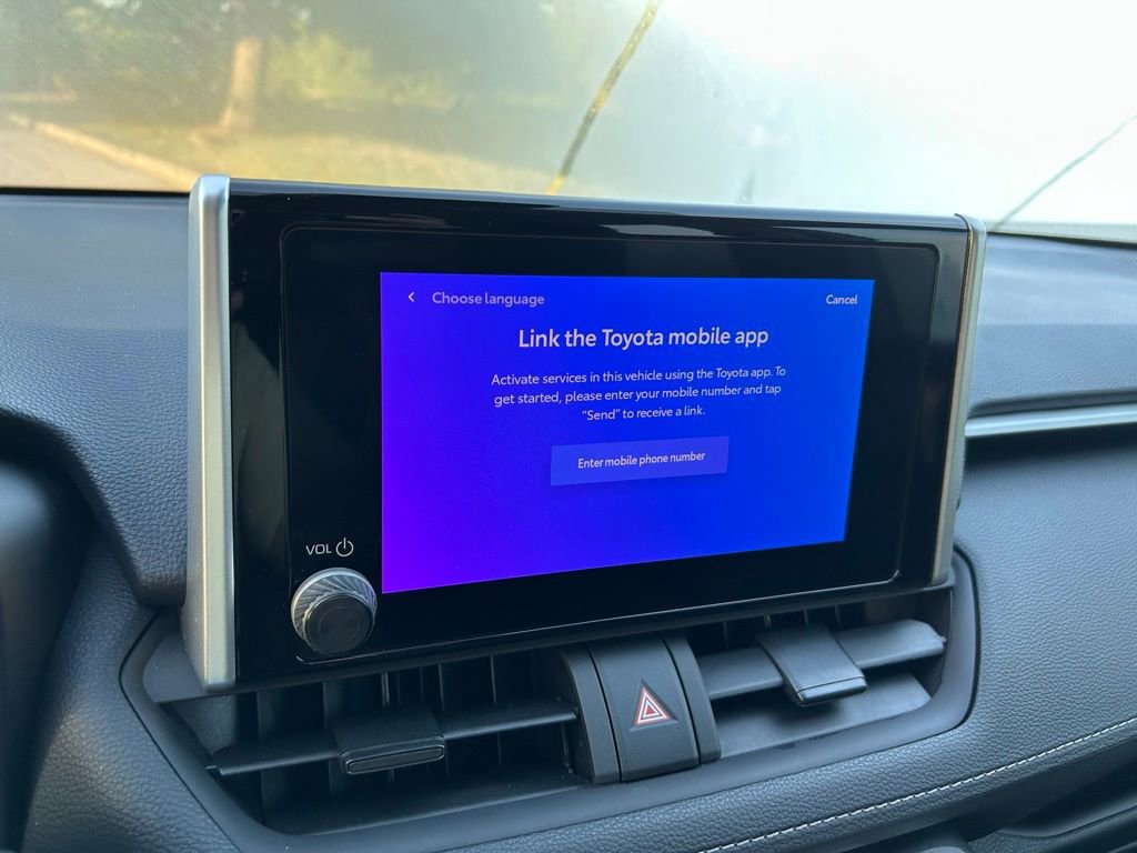 Used 2024 Toyota RAV4 LE image 23