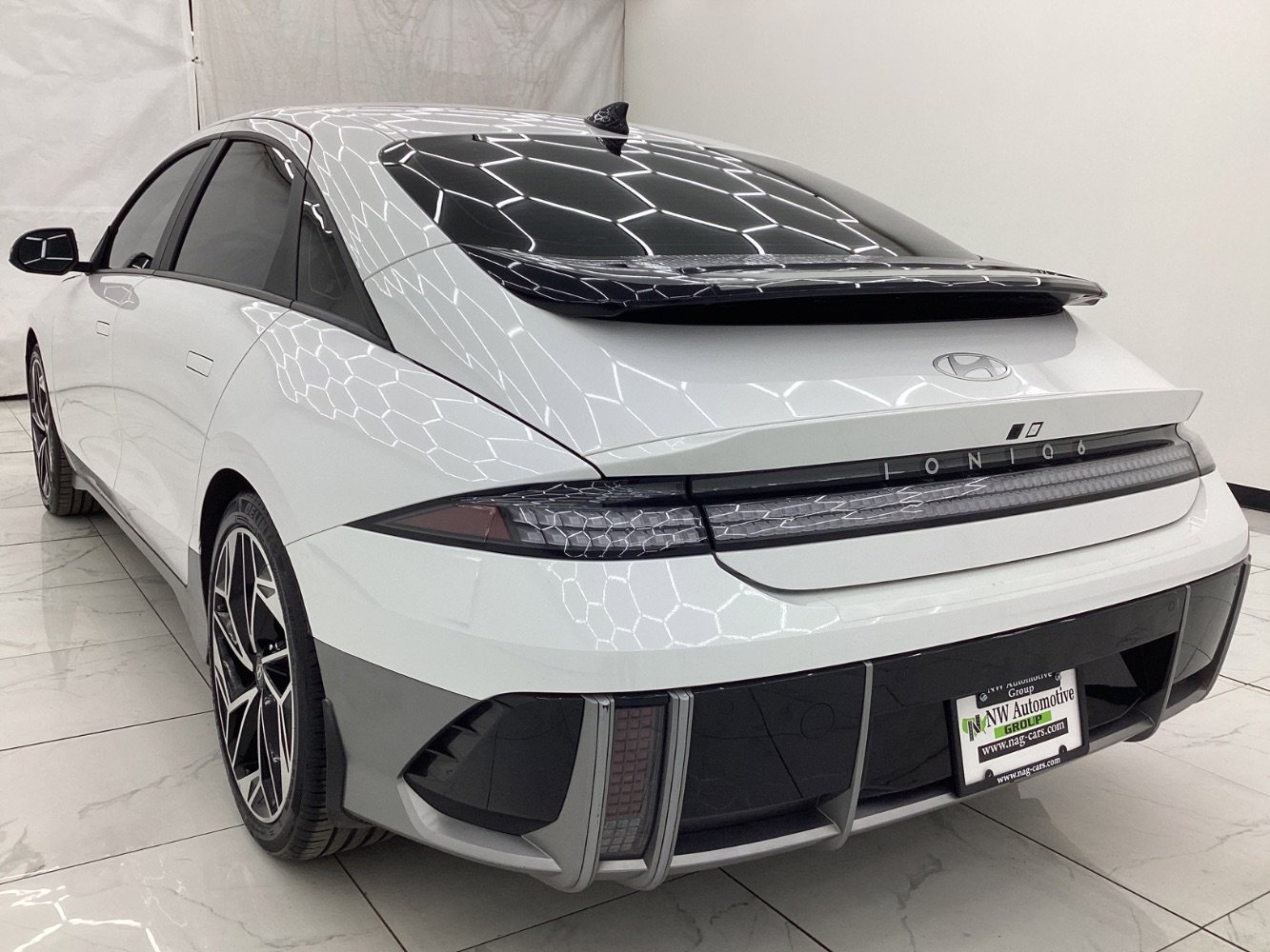 Used 2023 Hyundai Ioniq 6 SEL image 8