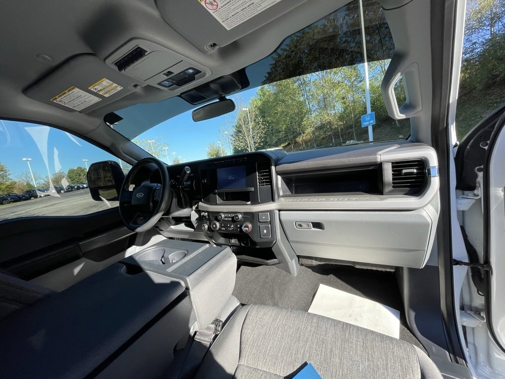 Used 2024 Ford F250 XL w/ STX Appearance Package image 12