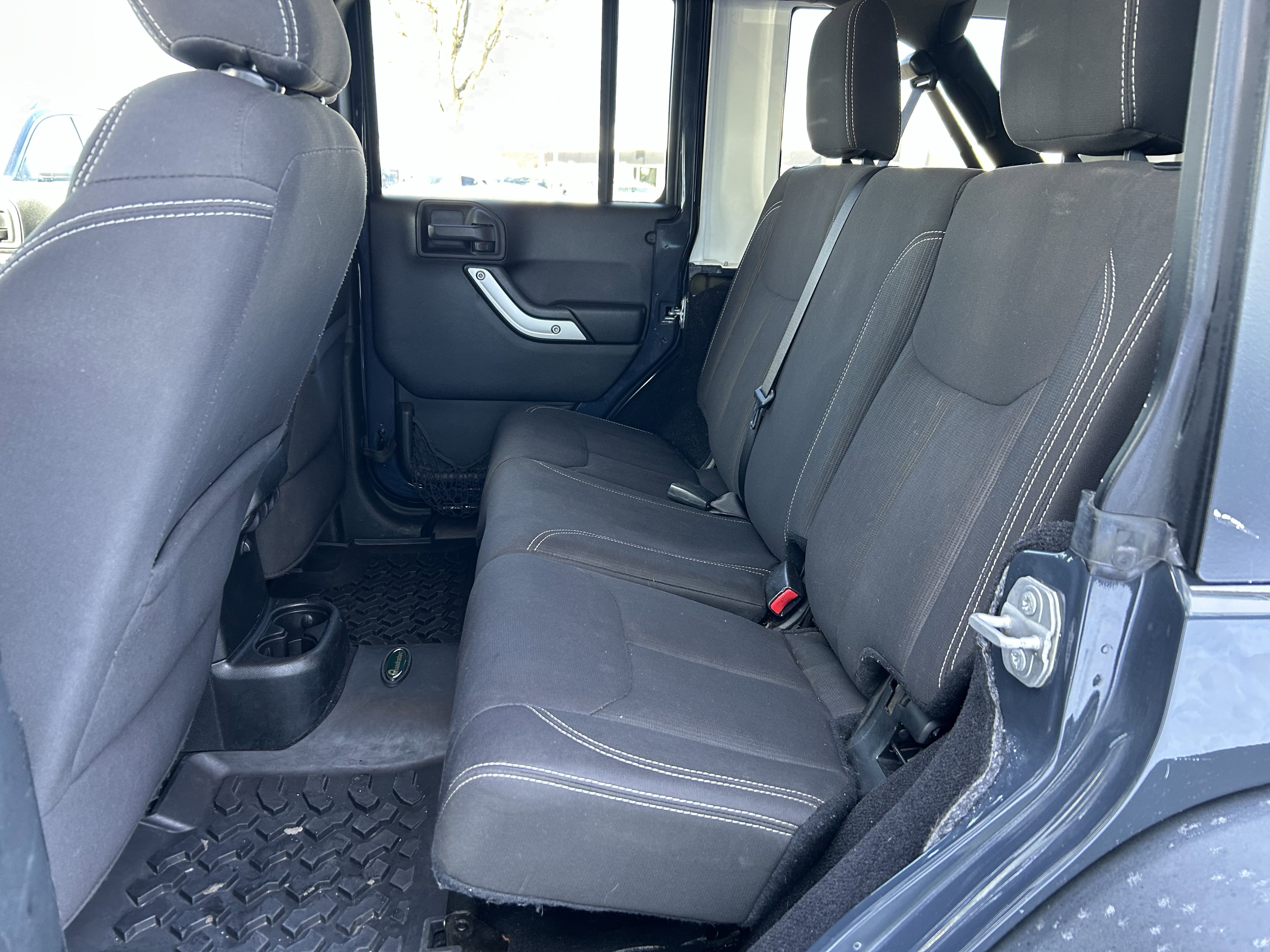 Used 2017 Jeep Wrangler Unlimited Rubicon image 20