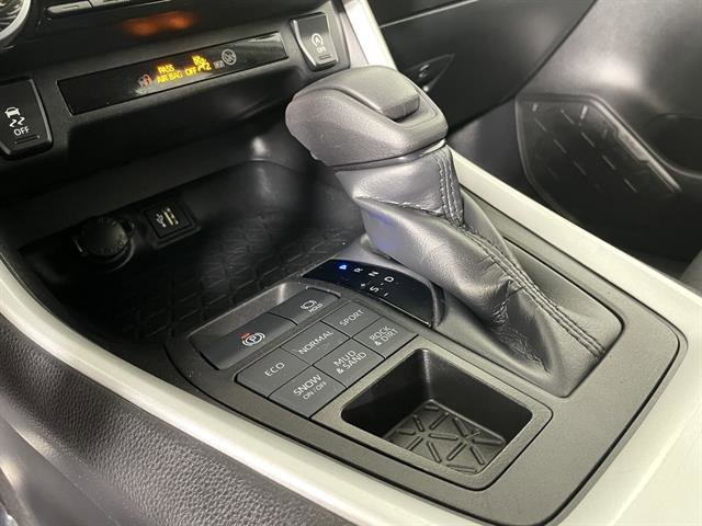 Certified 2024 Toyota RAV4 XLE image 21