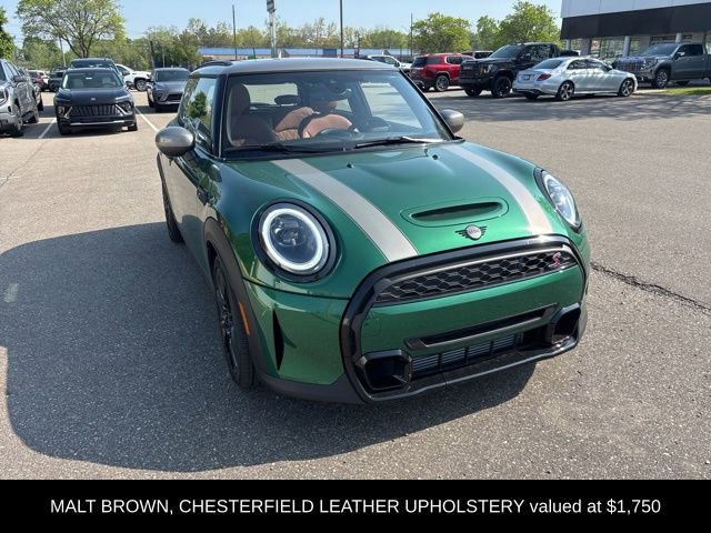 Used 2023 MINI Cooper S w/ Signature Upholstery Package FWD image 4