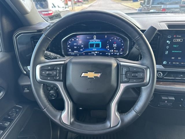 Used 2025 Chevrolet Silverado 1500 LT image 18