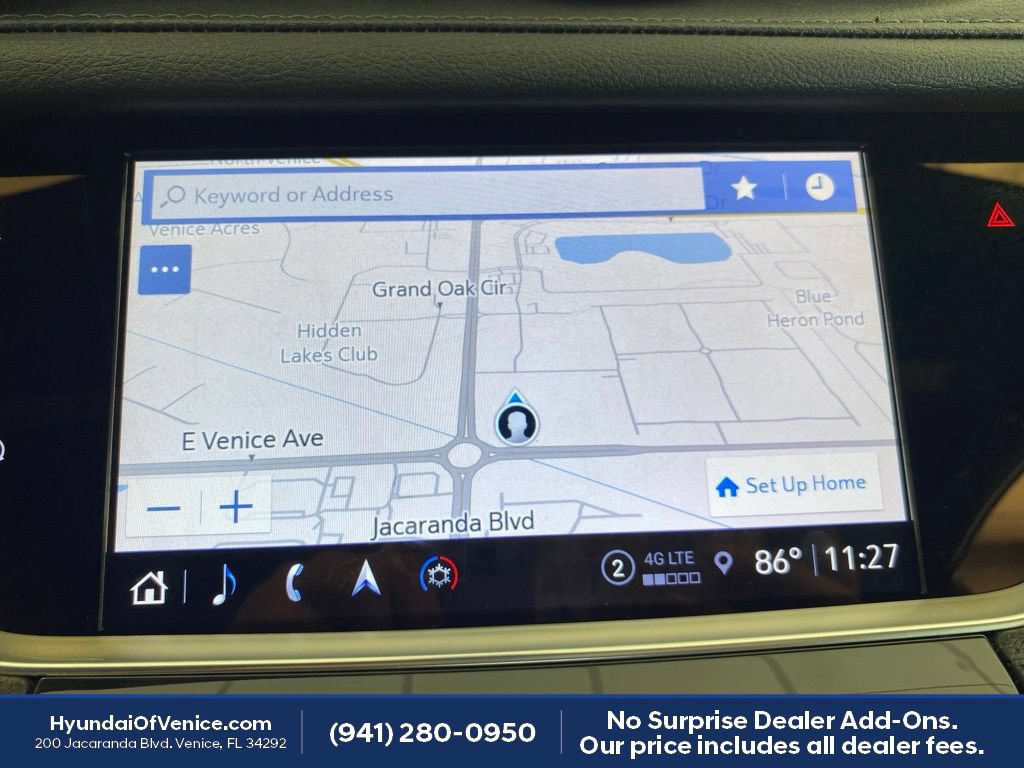 Used 2025 Cadillac XT5 Premium Luxury FWD image 5