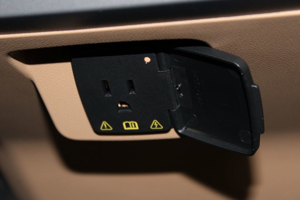 New 2026 Ford F350 XLT w/ XLT Premium Package image 38