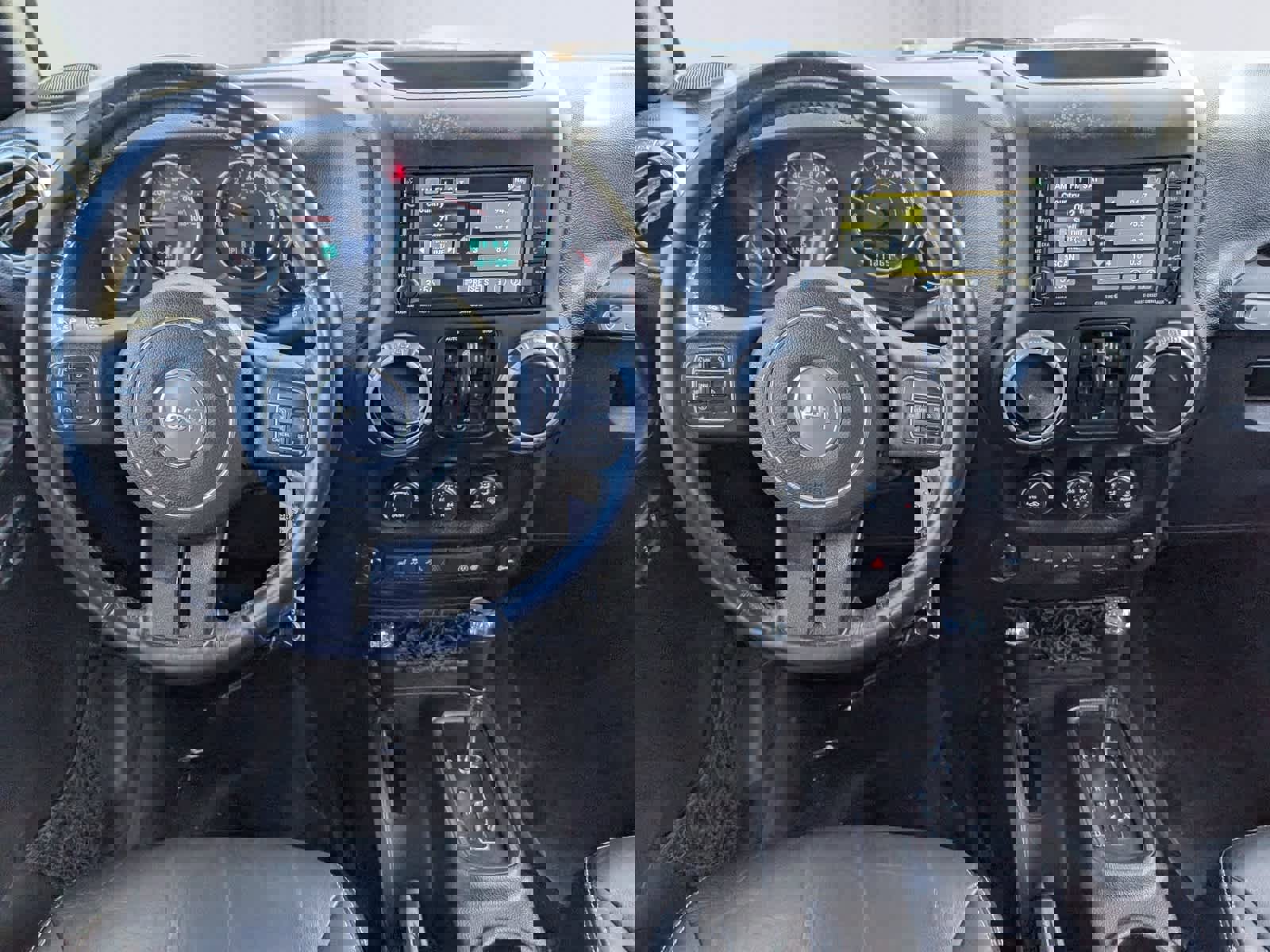 Used 2016 Jeep Wrangler Unlimited Sahara w/ Dual Top Group image 13