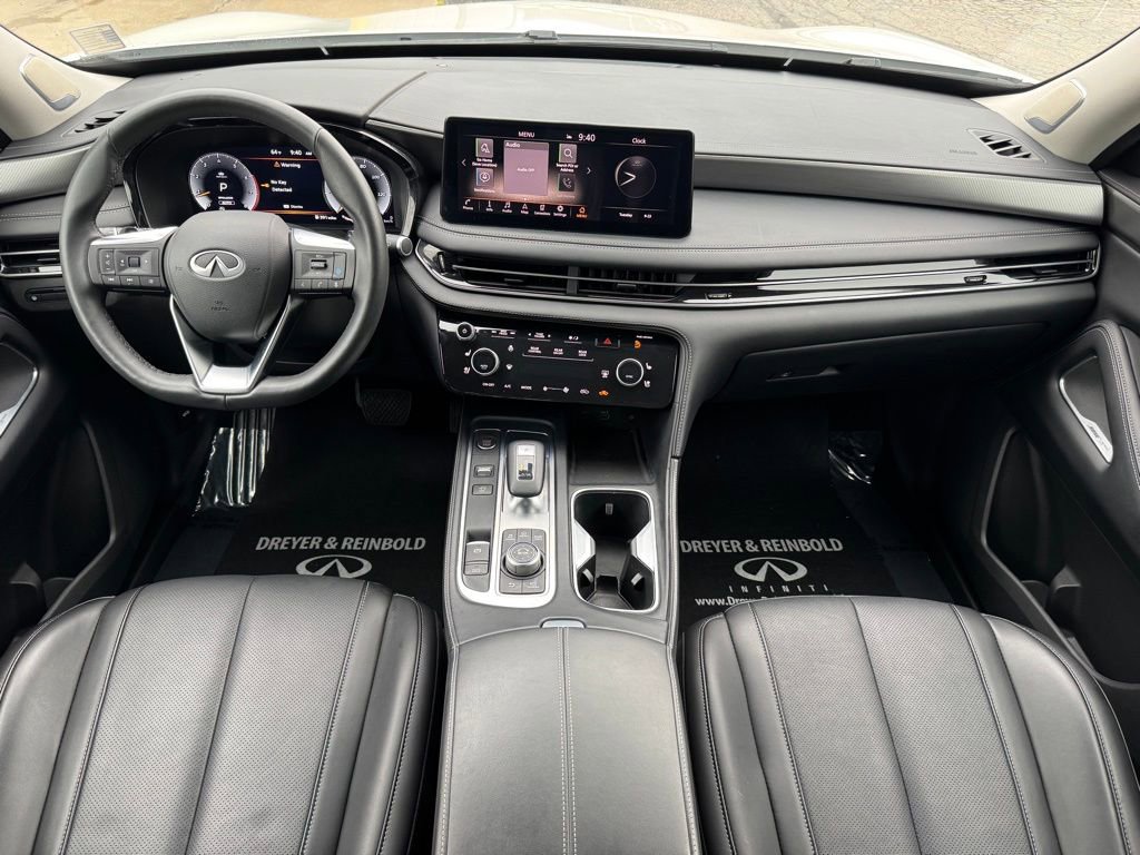 Certified 2025 INFINITI QX60 Luxe w/ Cargo Package image 17