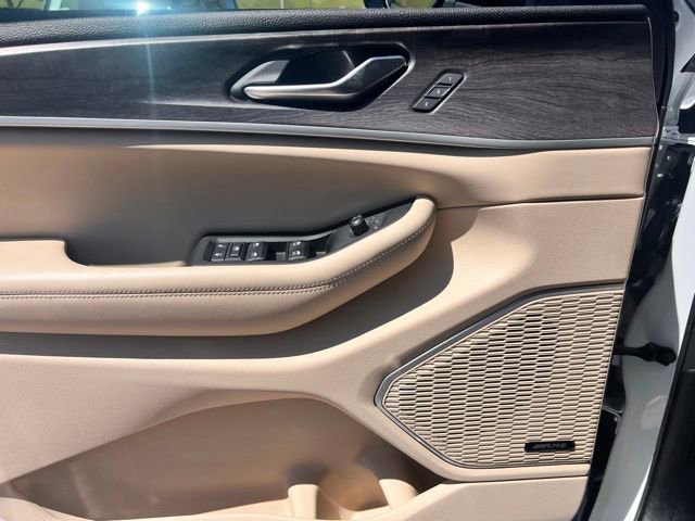 Used 2022 Jeep Grand Cherokee Limited 4xe w/ Luxury Tech Group II image 25