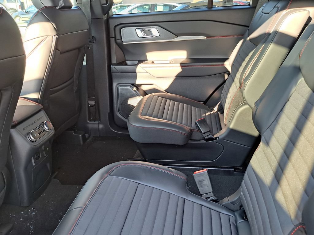 New 2026 Ford Explorer ST-Line AWD/4WD image 12