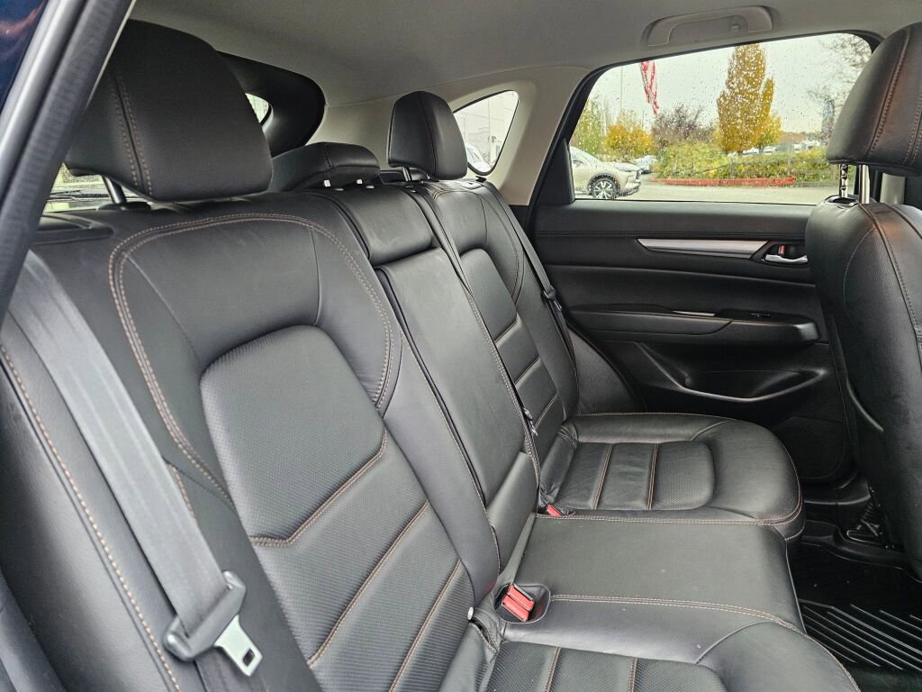 Used 2022 MAZDA CX-5 AWD 2.5 S w/ Preferred Package image 16