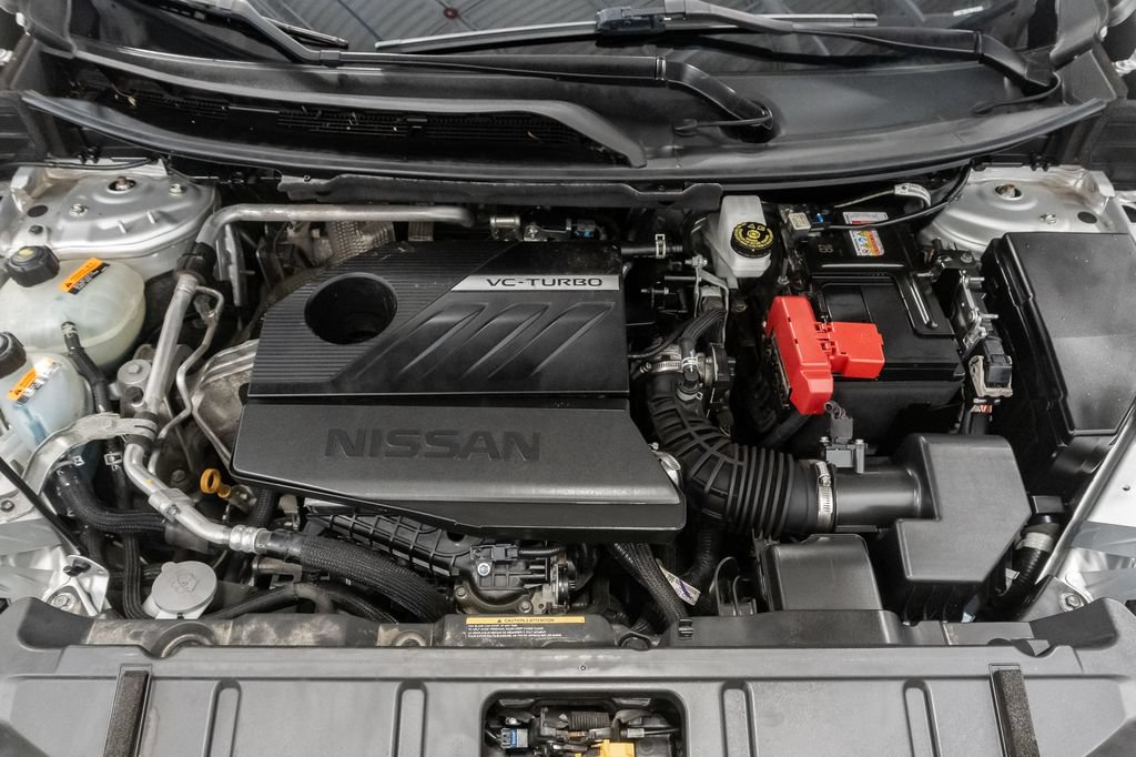 Used 2023 Nissan Rogue SV AWD/4WD image 3