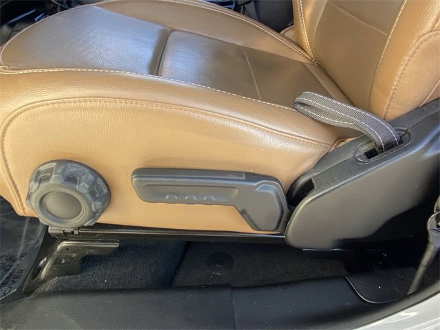 Used 2023 Jeep Wrangler Unlimited Sahara image 7