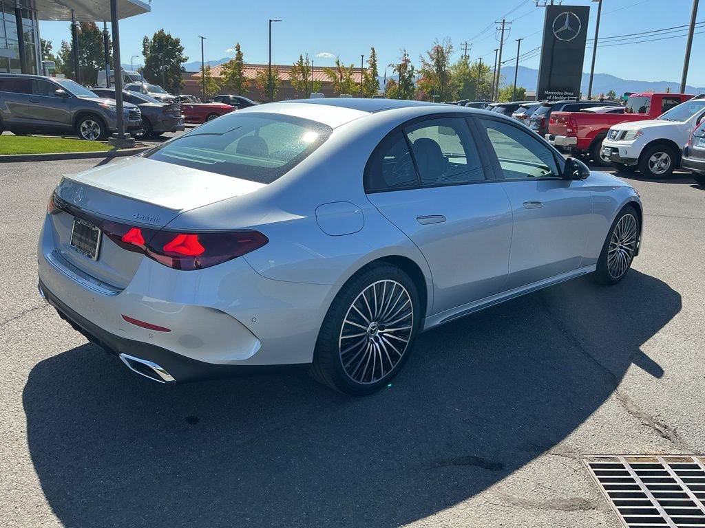 New 2027 Mercedes-Benz E 450 4MATIC Sedan image 7