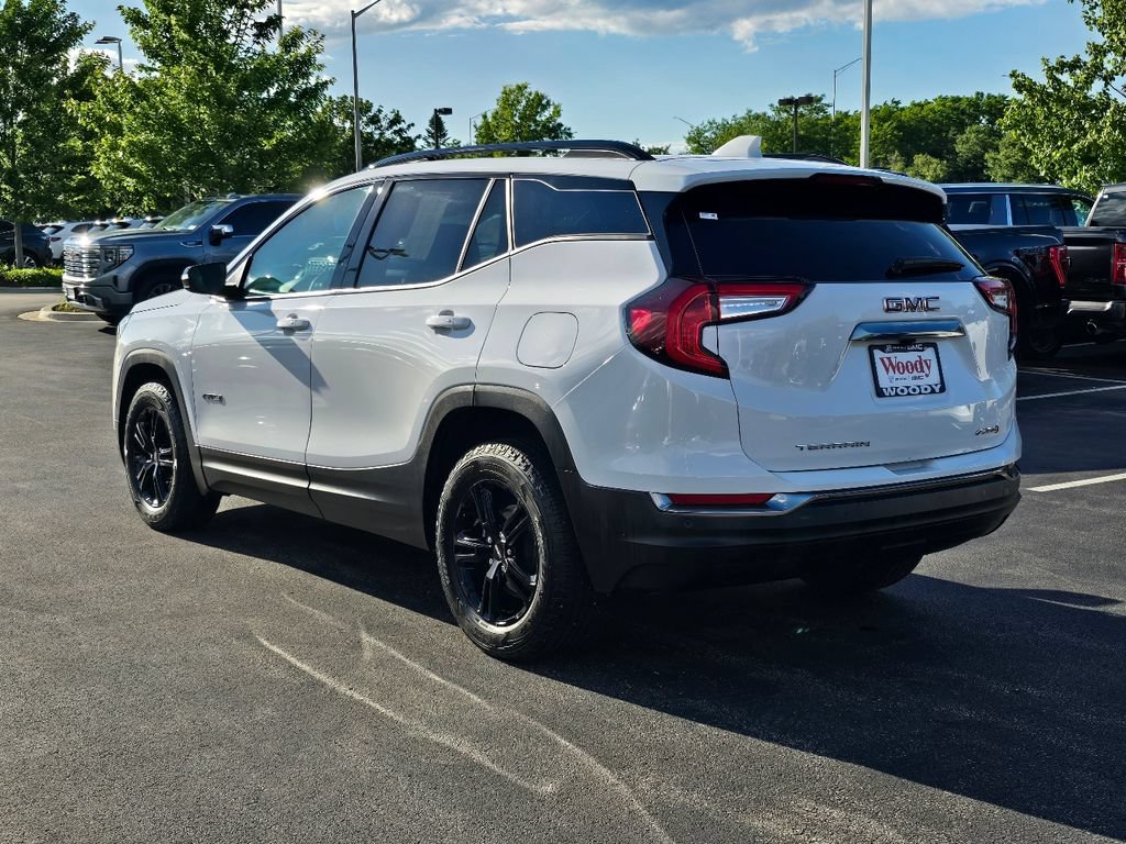 Used 2024 GMC Terrain AT4 AWD/4WD image 10