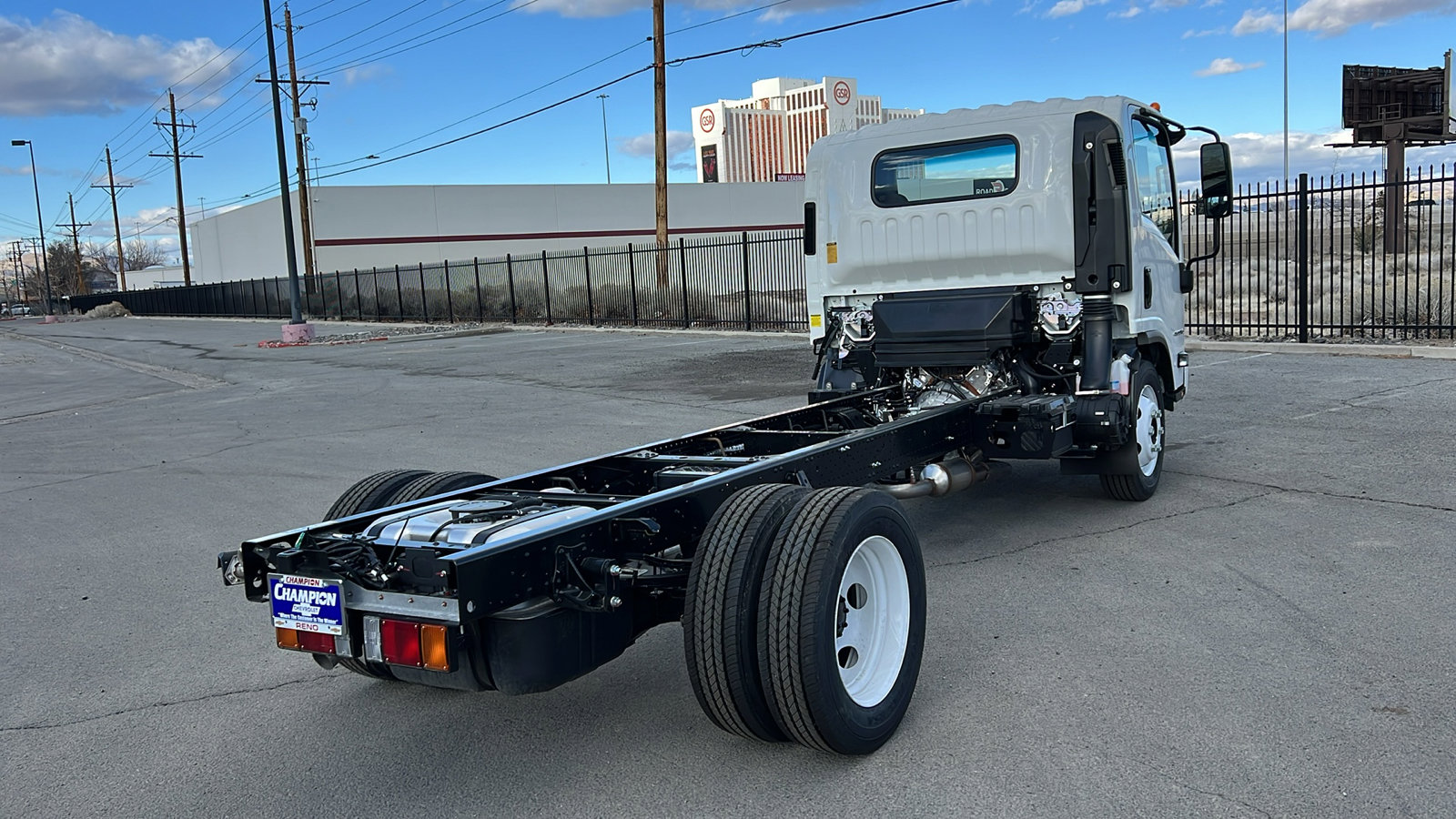 New 2025 Chevrolet Low Cab Forward image 5