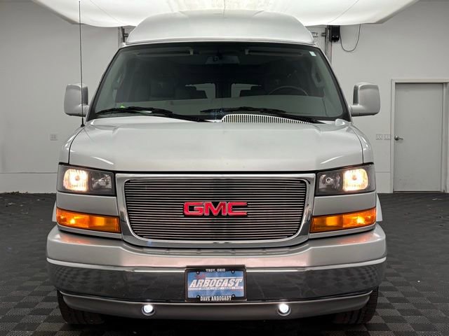 Used 2022 GMC Savana 2500 Extended w/ Enhanced Convenience Package RWD image 6