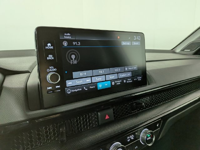 Used 2025 Honda CR-V Sport Touring image 23