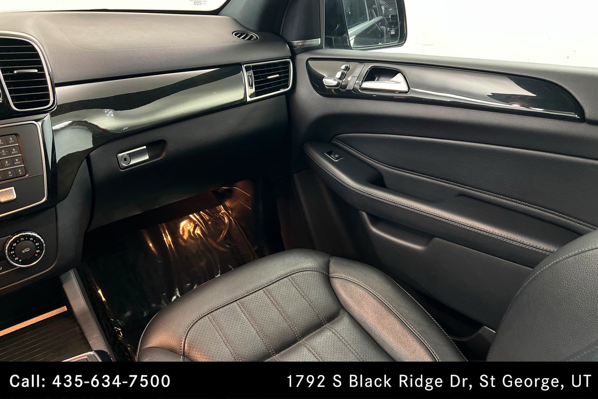 Used 2019 Mercedes-Benz GLE 400 4MATIC w/ Premium 1 Package image 10