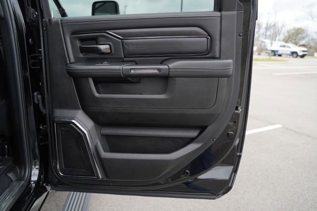 Used 2024 RAM 2500 Limited image 23