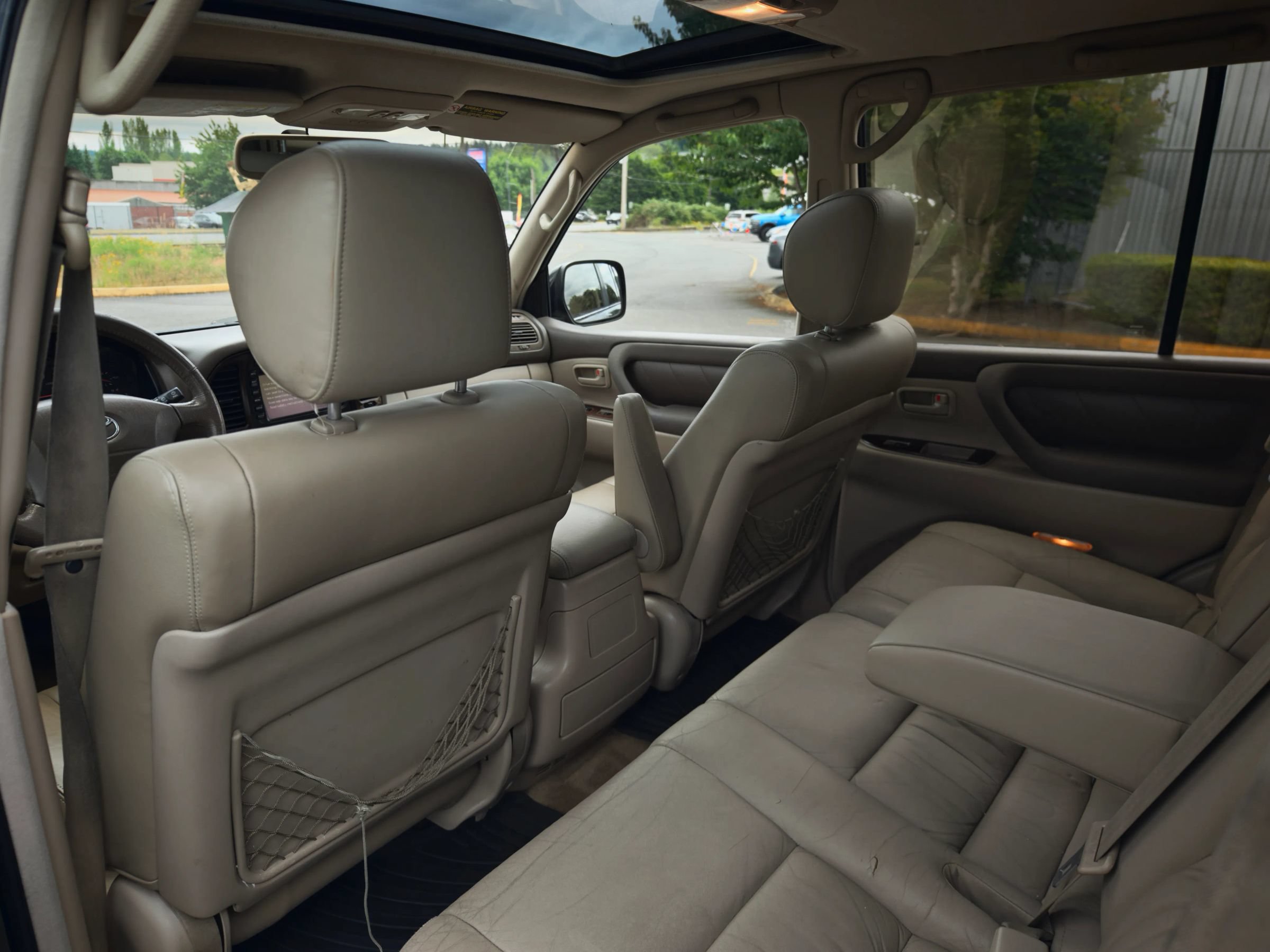 Used 2002 Toyota Land Cruiser AWD/4WD image 43