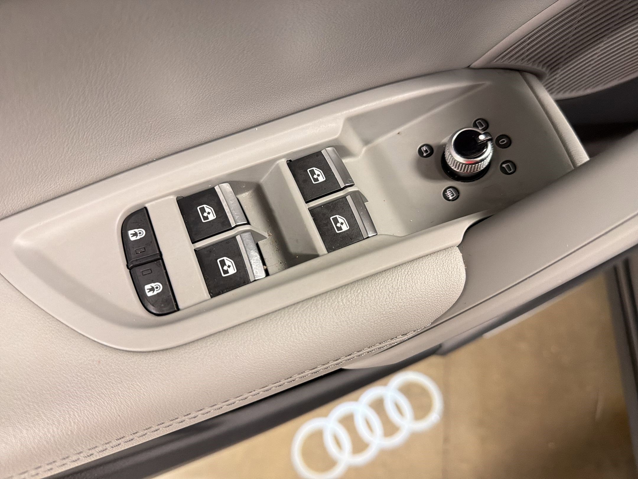 Used 2023 Audi Q5 2.0T Premium Plus image 19