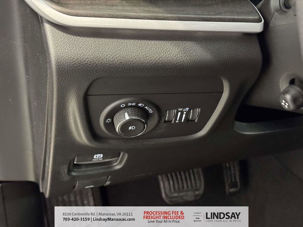 New 2026 Jeep Grand Cherokee Limited image 26