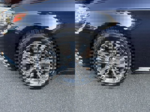 Used 2015 Mercedes-Benz S 550 4MATIC Sedan image 11