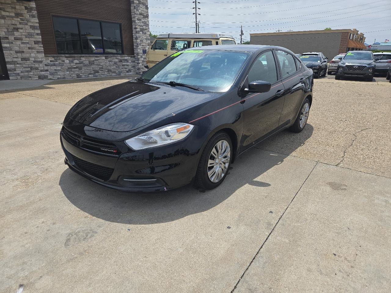 Used 2016 Dodge Dart SE w/ Convenience Group FWD image 2