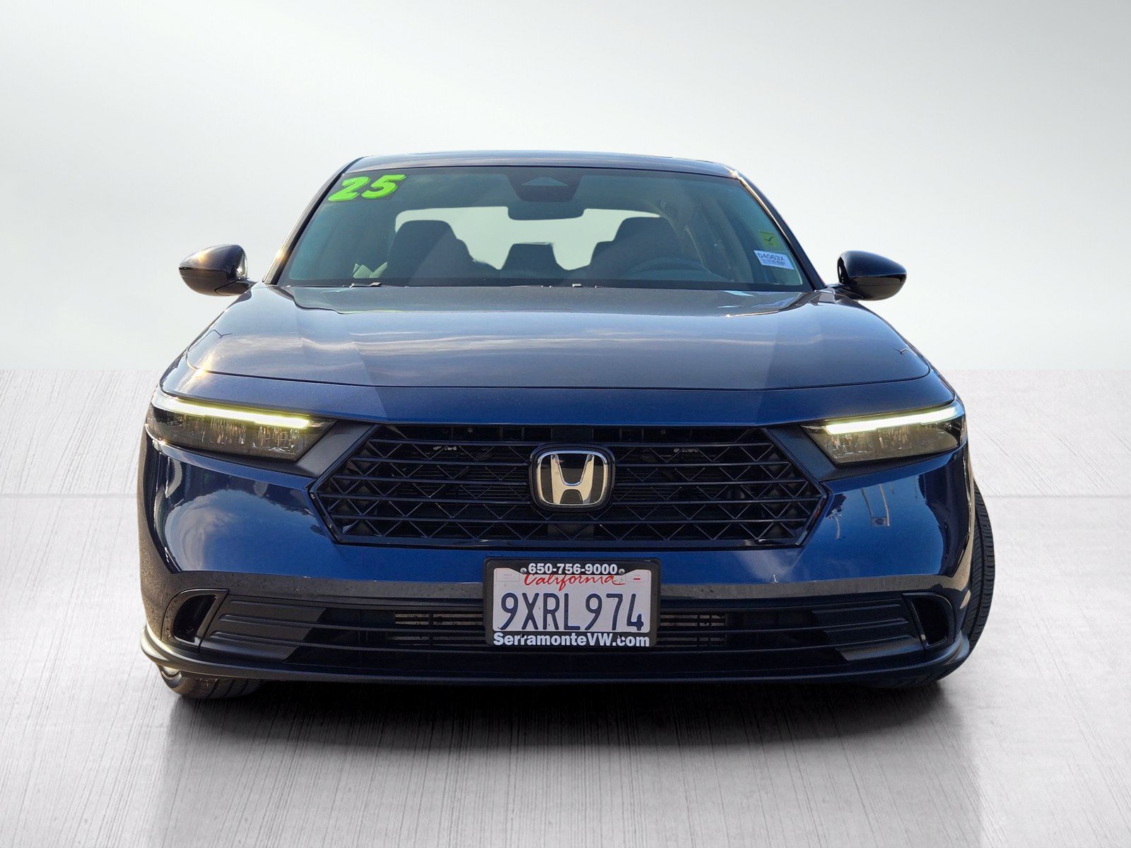 Used 2025 Honda Accord SE image 2