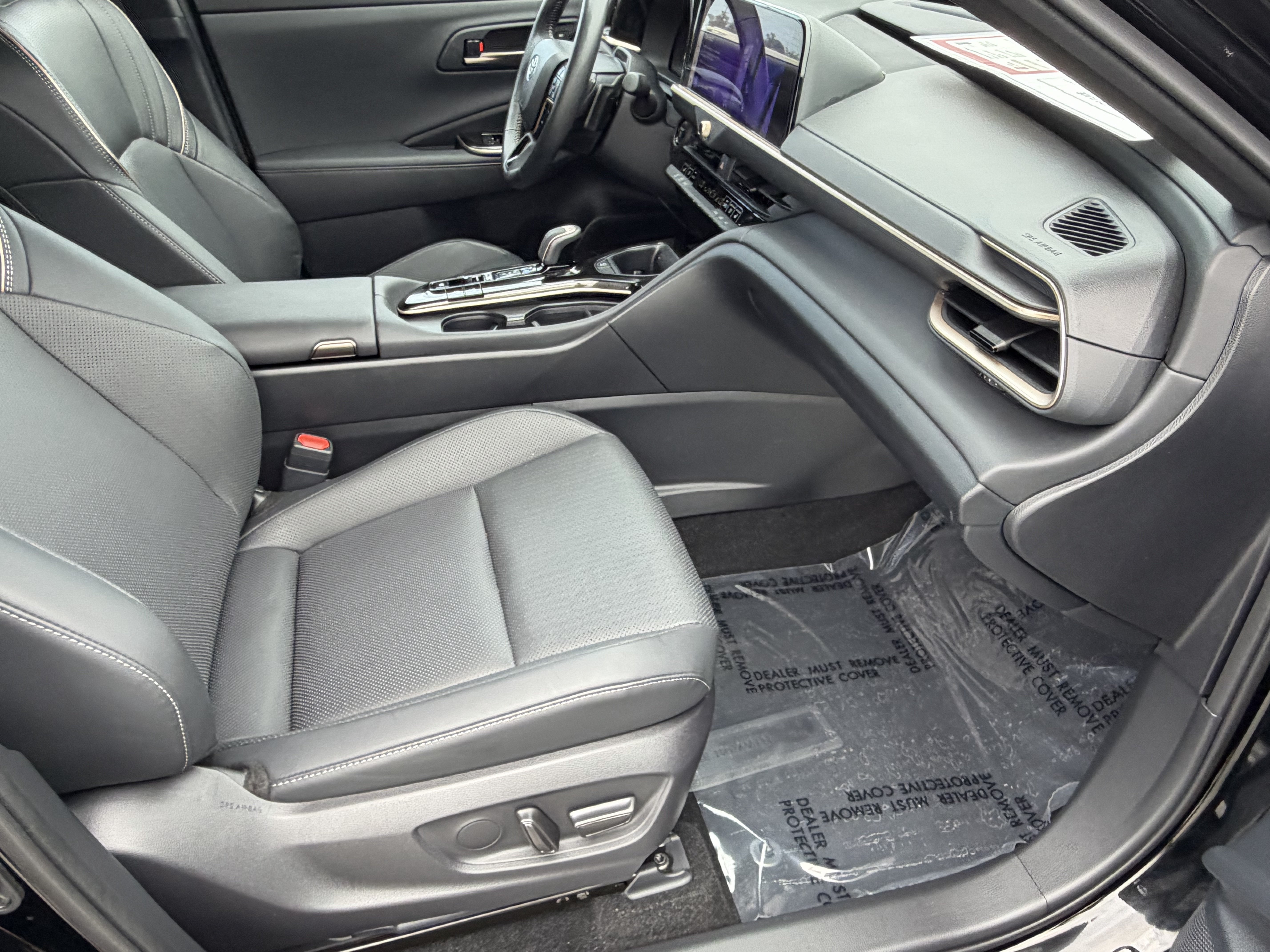 Certified 2025 Toyota Crown Signia w/ Advanced Technology Package AWD/4WD image 10