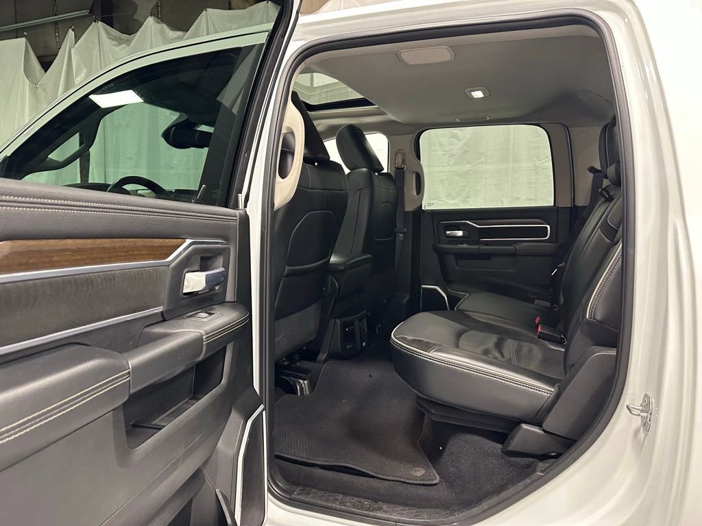 Used 2024 RAM 3500 Laramie image 43