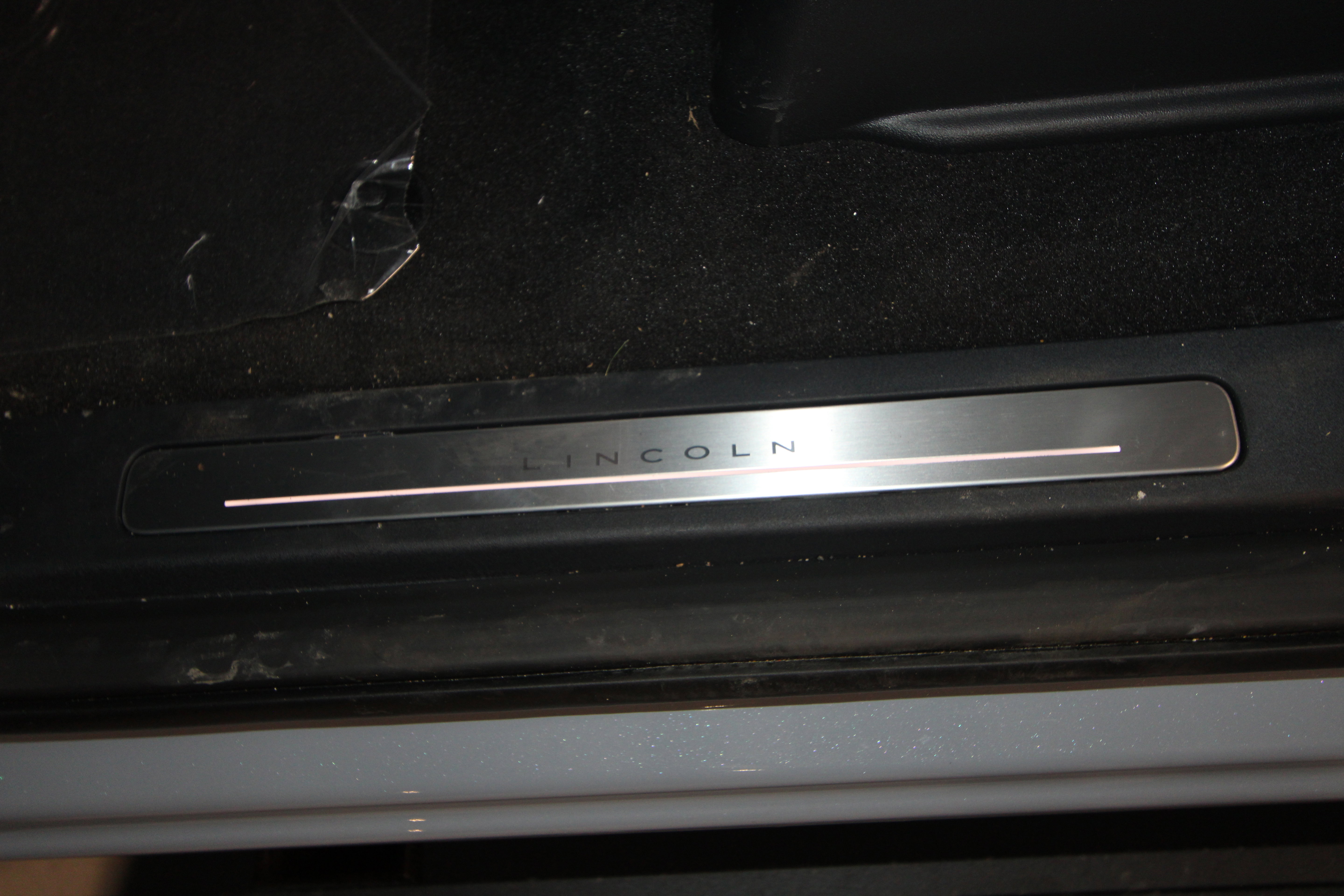 New 2026 Lincoln Navigator L Reserve AWD/4WD image 6