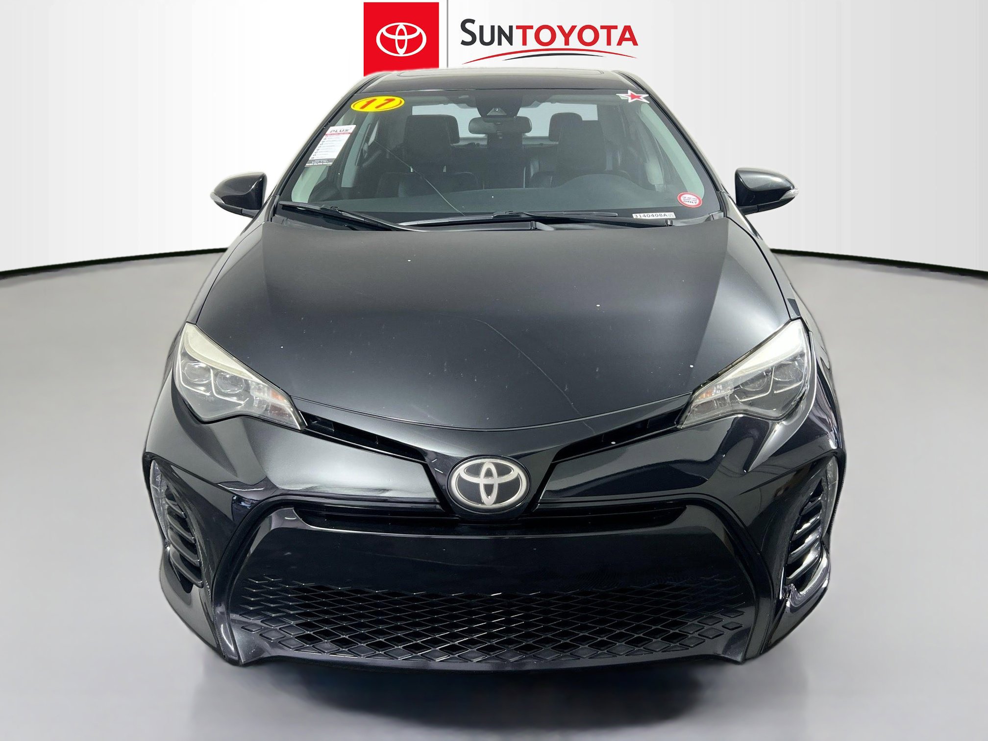 Used 2017 Toyota Corolla XSE FWD image 10