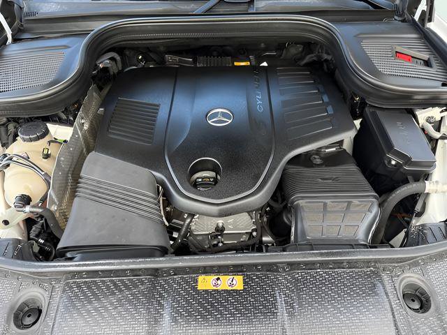 Used 2022 Mercedes-Benz GLS 450 4MATIC image 30