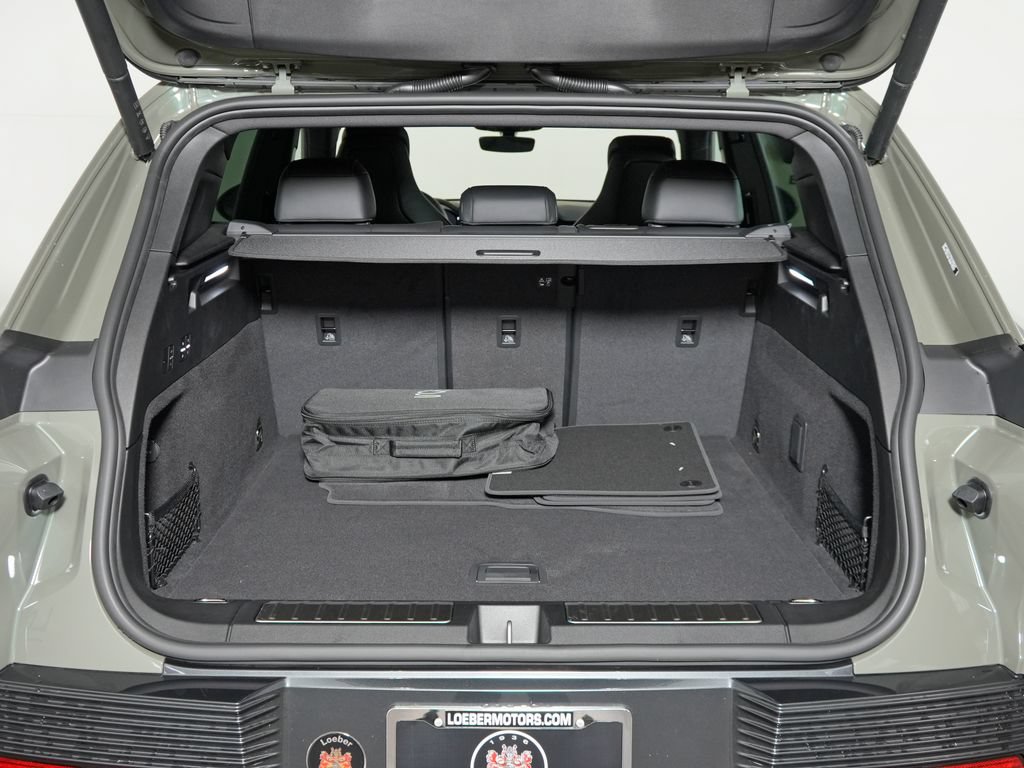 New 2026 Porsche Cayenne S AWD/4WD image 45