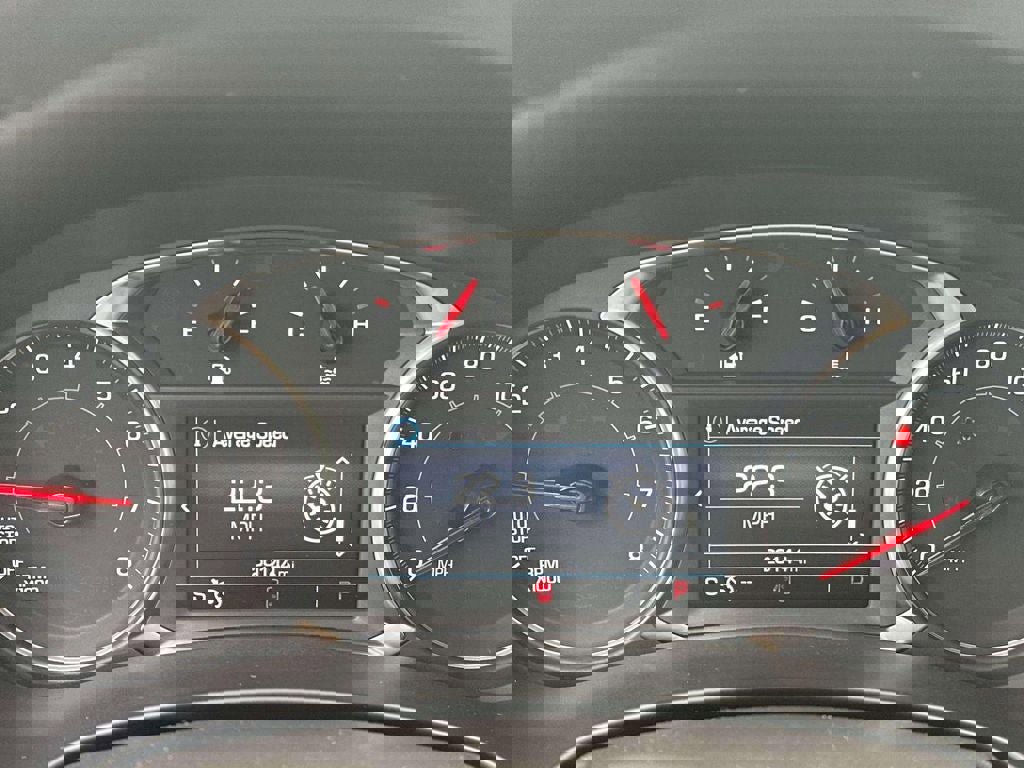 Used 2024 GMC Terrain SLE image 25