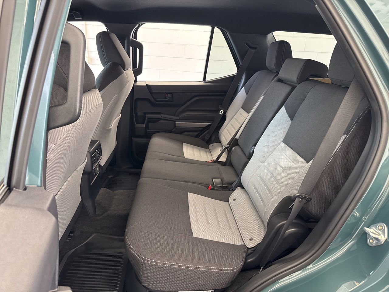 Certified 2025 Toyota 4Runner TRD Off-Road AWD/4WD image 37