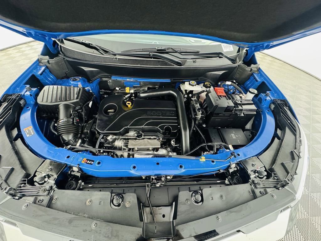 Used 2025 Chevrolet Equinox ACTIV w/ Safety and Technology Package image 25