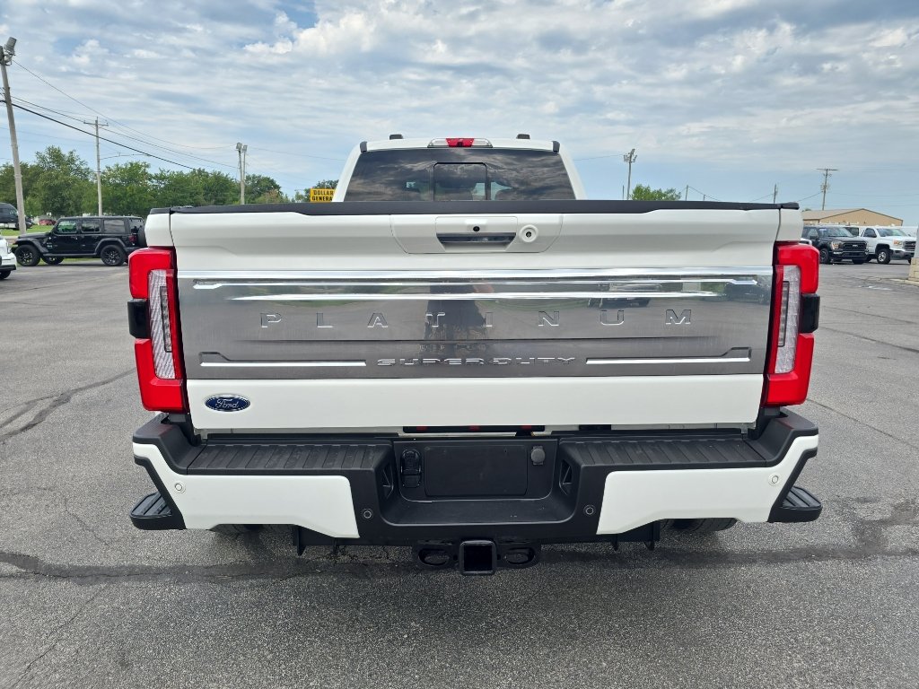 Used 2024 Ford F450 Platinum AWD/4WD image 7