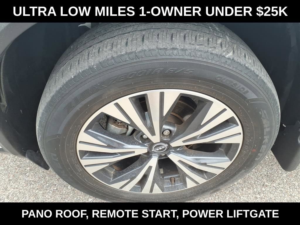 Used 2023 Nissan Rogue SV w/ SV Premium B Package FWD image 11