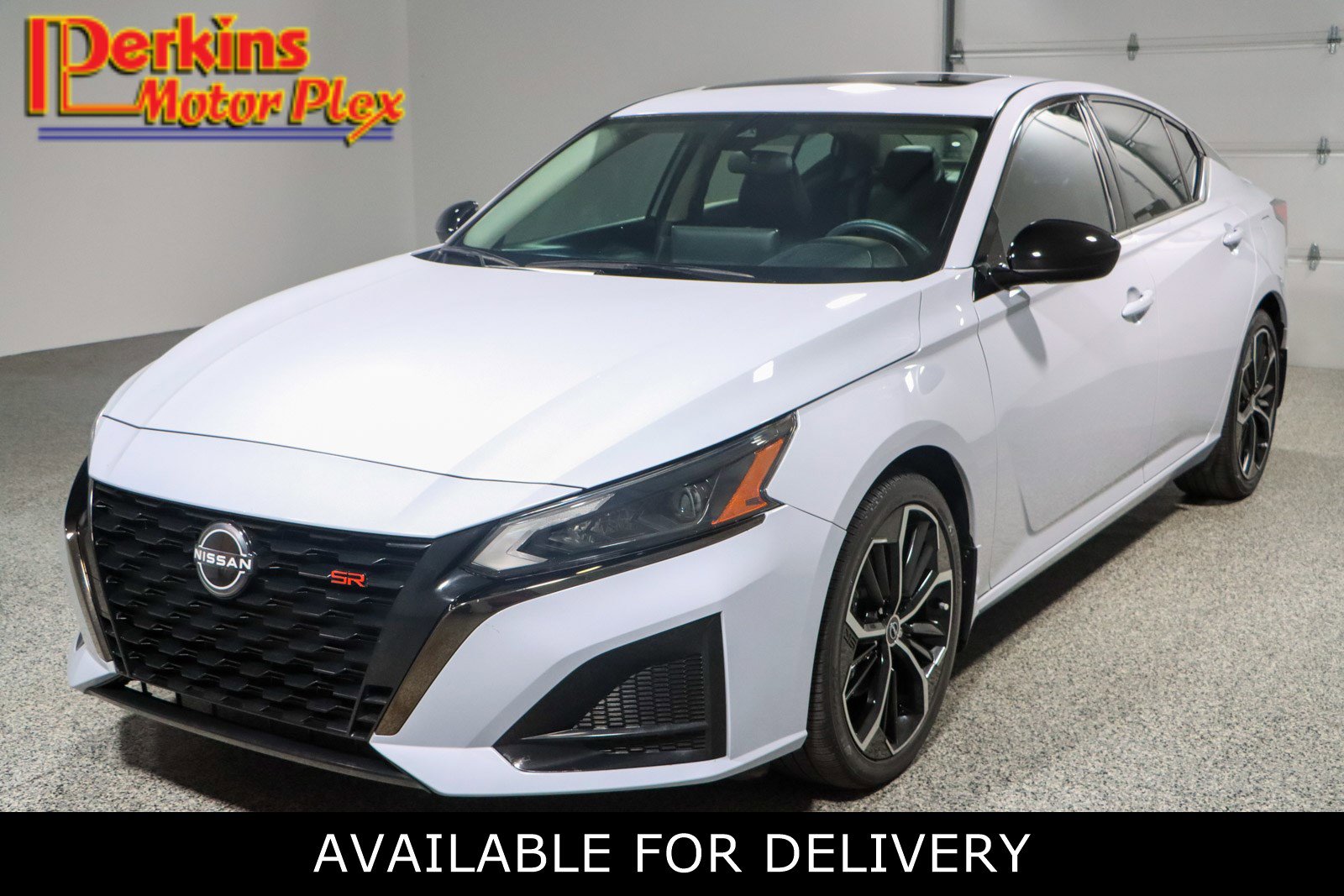 Used 2023 Nissan Altima 2.5 SR w/ SR Premium Package