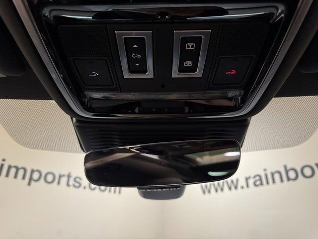 Used 2025 Land Rover Range Rover Velar Dynamic SE AWD/4WD image 21