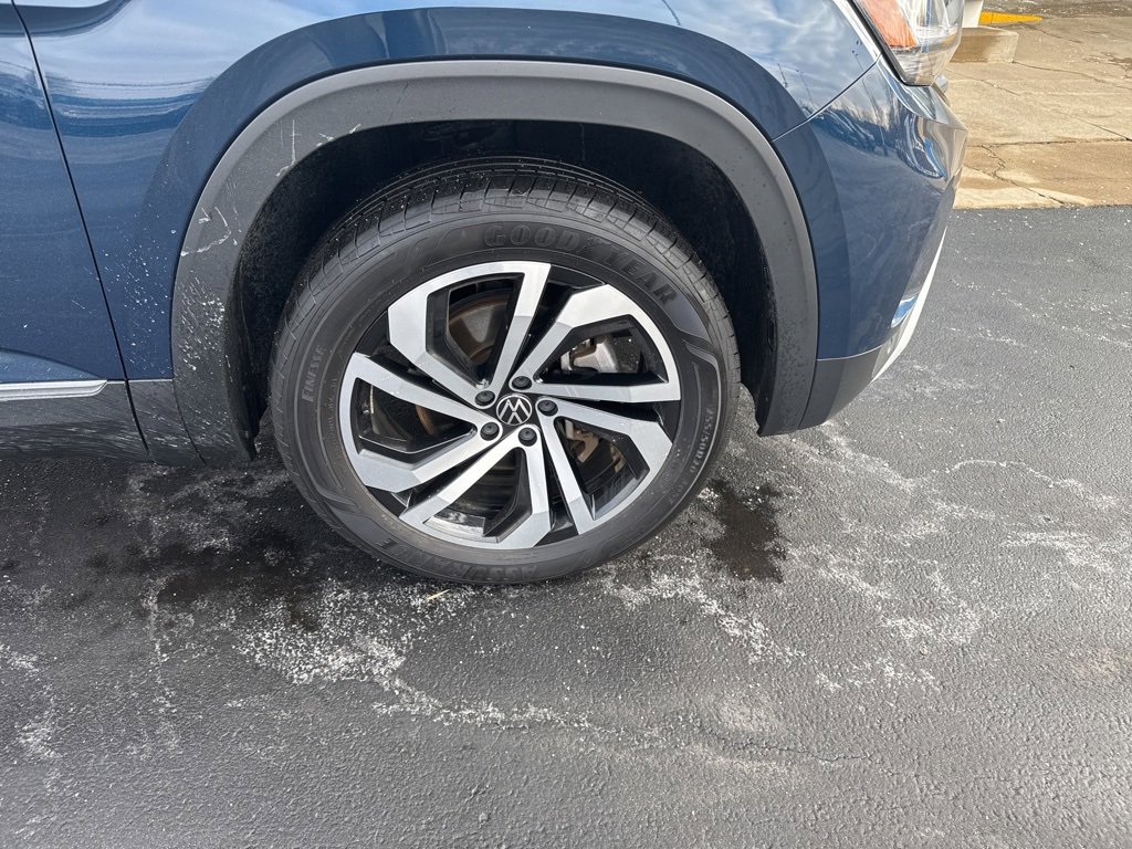 Used 2022 Volkswagen Atlas SEL image 13