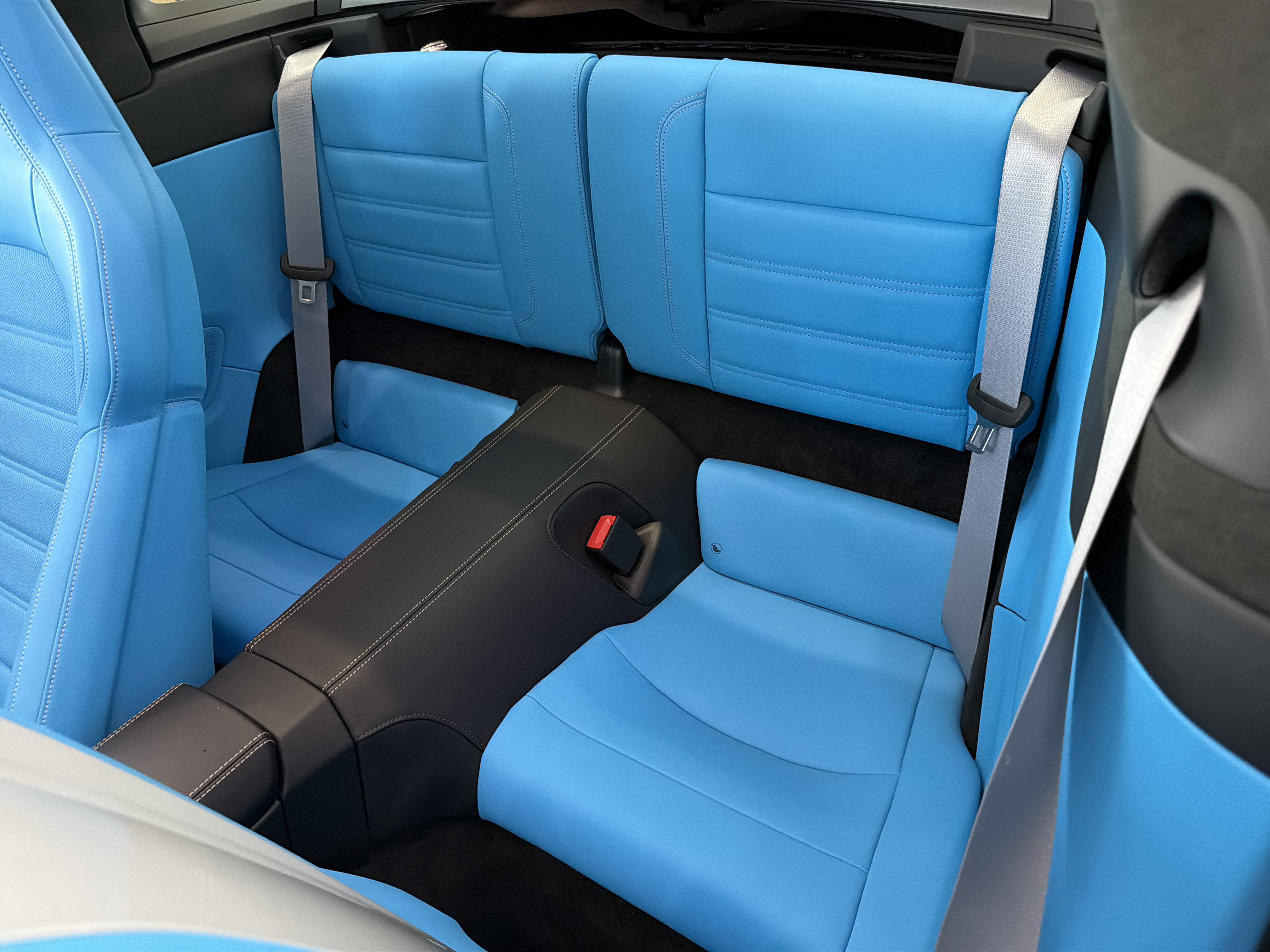 Certified 2024 Porsche 911 Targa 4 GTS image 18