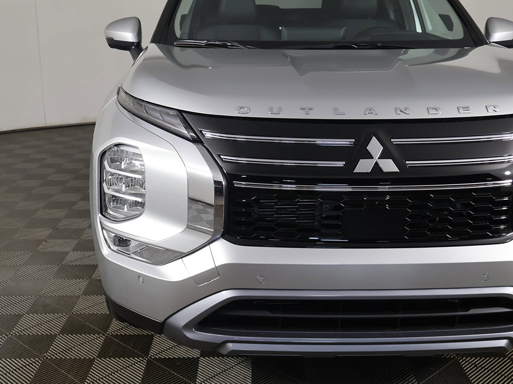 New 2026 Mitsubishi Outlander SE FWD image 15