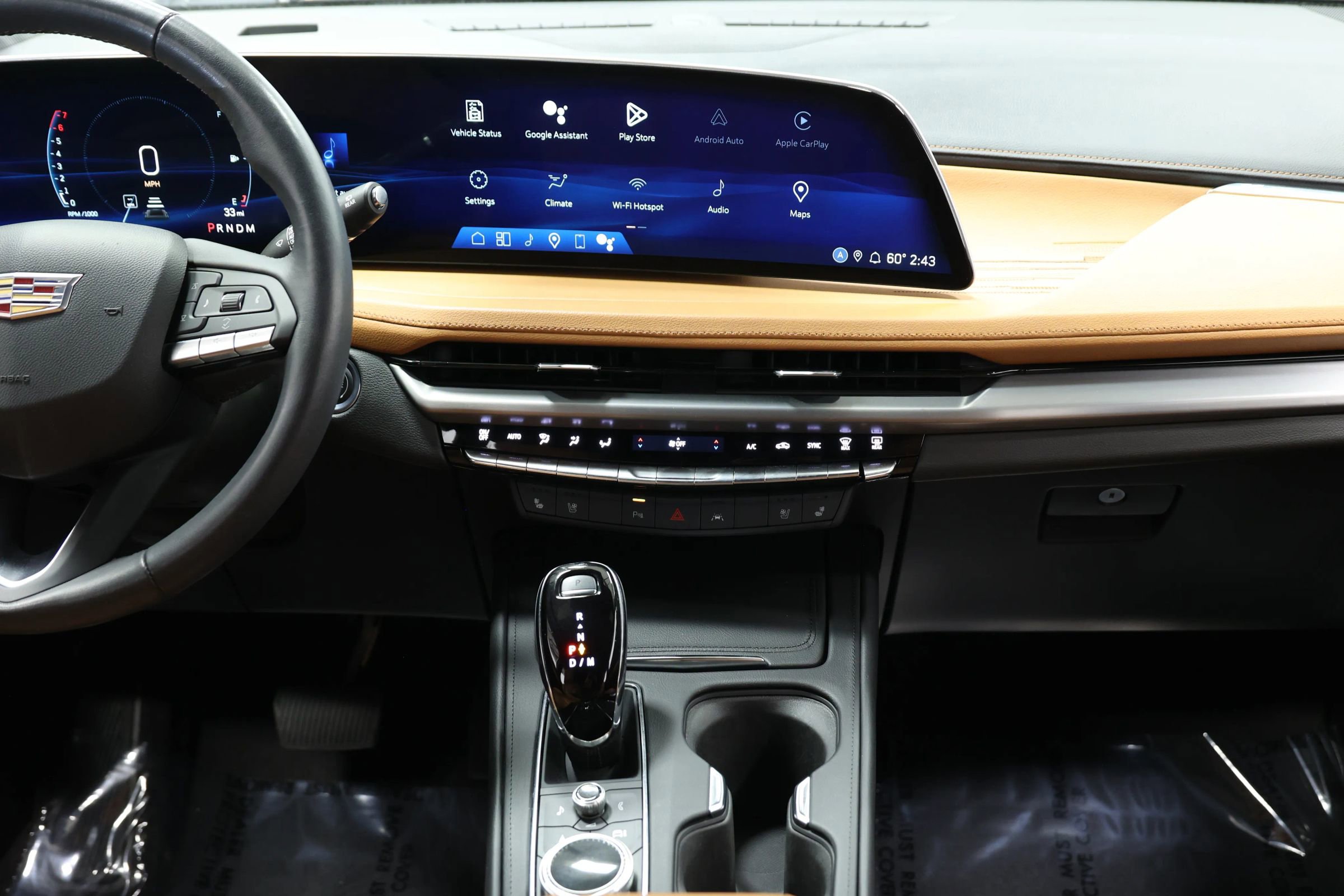 Used 2024 Cadillac XT4 Premium Luxury image 25